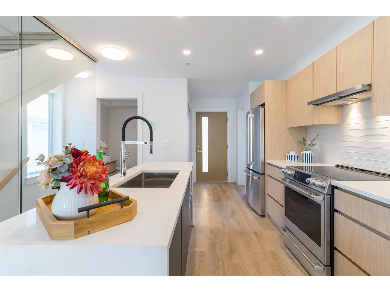 3-748 East 3rd Street, North Vancouver, BC, V7L 1G9