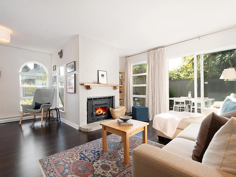 22 - 900 W 17th Street, North Vancouver BC V7P 3K5