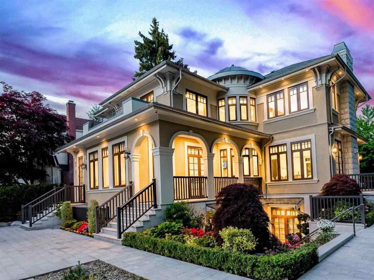 5887 Adera Street, Vancouver, BC, V6M 3J1