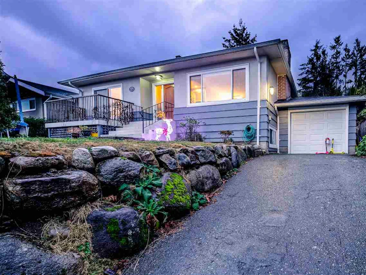1145 Lawson Avenue, West Vancouver, BC, V7T 2E4