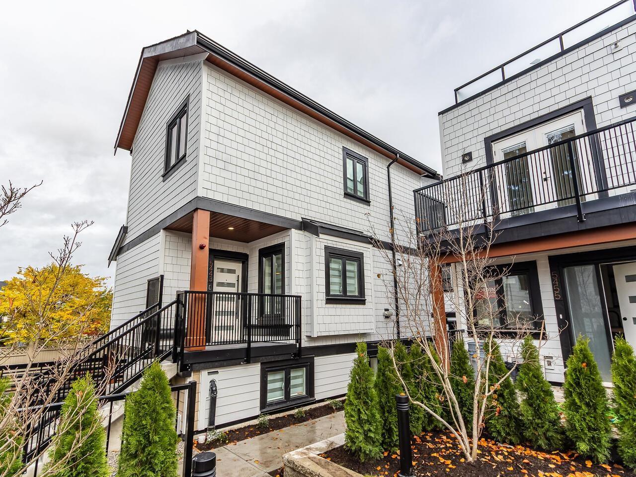 5443 Killarney Street, Vancouver, BC, V5R 5Y3
