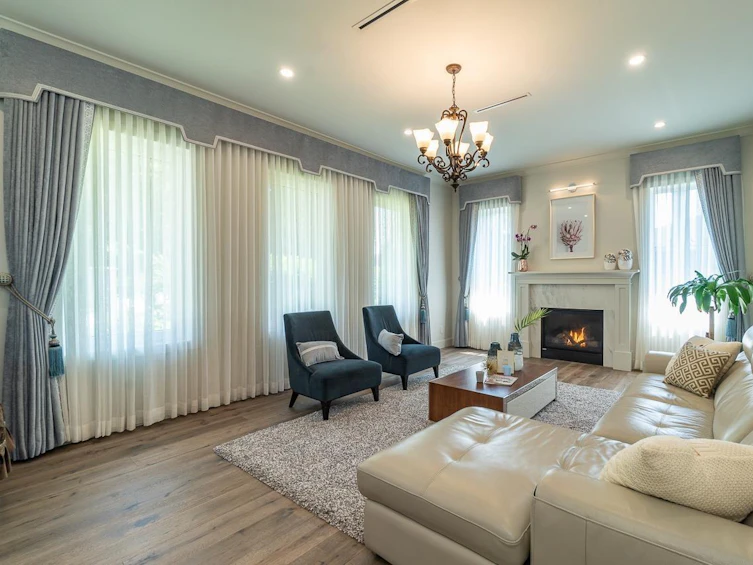 2409 Duthie Avenue, Burnaby, BC, V5A 2S4