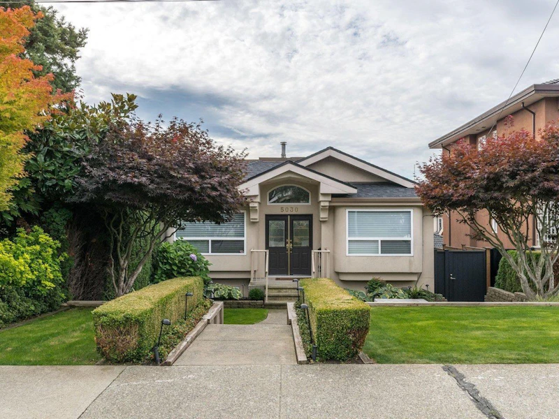 5030 Georgia Street, Burnaby BC V5B 1V1