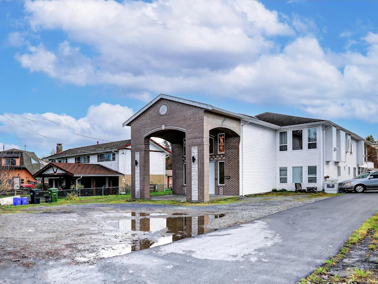11260 Westminster Highway, Richmond, BC, V6X 1B3
