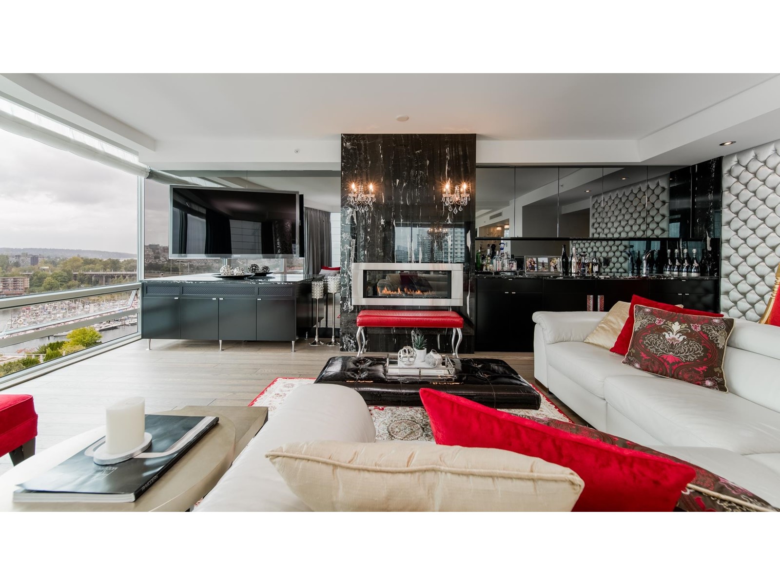 1702-1501 Howe Street, Vancouver, BC, V6Z 2P8
