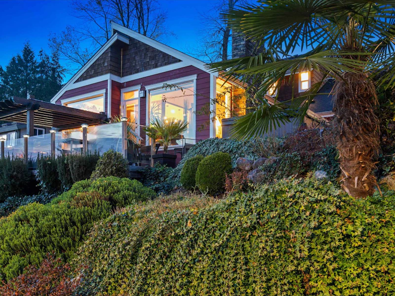1280 Steeple Drive, Coquitlam BC V3E 1K2