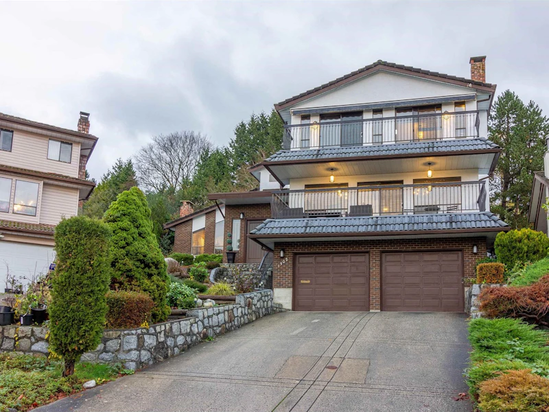 1302 Phillips Avenue, Burnaby BC V5A 3Z3