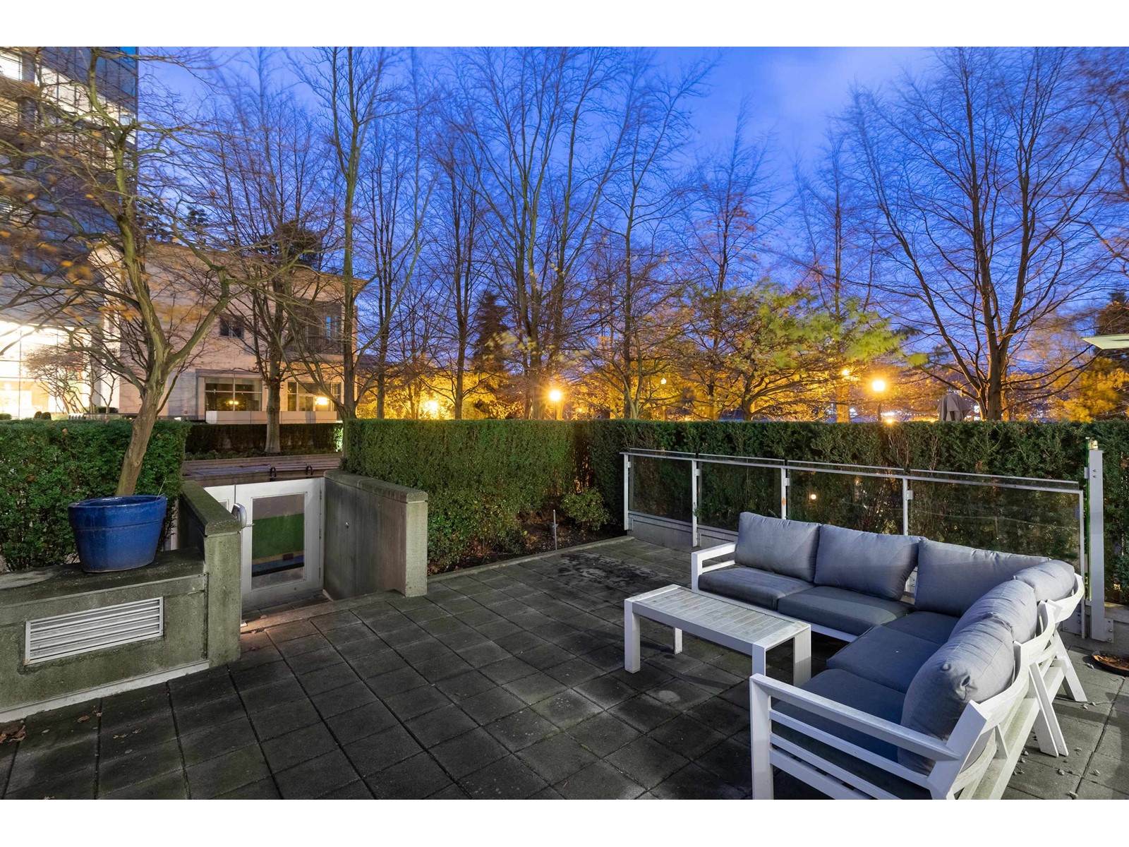 TH23-1281 West Cordova Street, Vancouver, BC, V6C 3R5