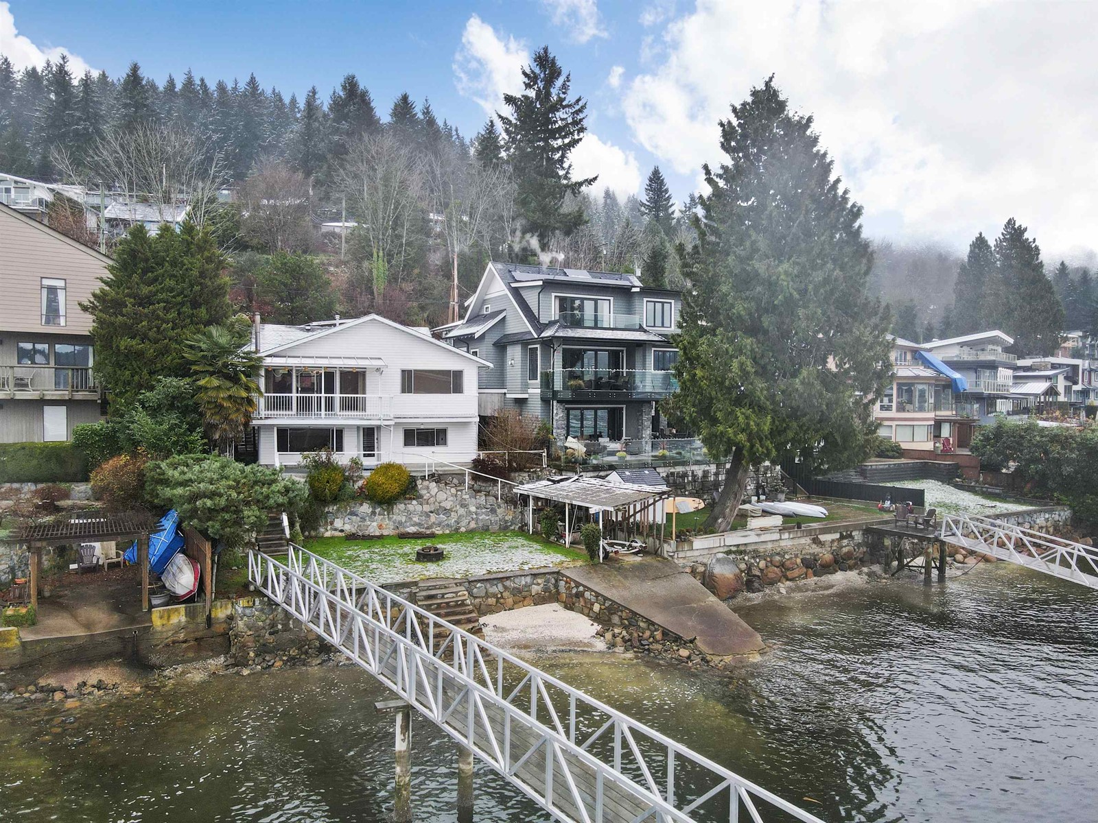 952 Alderside Road, Port Moody, BC, V3H 3A6