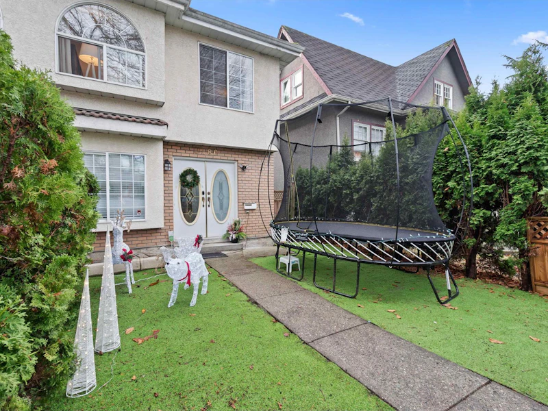 486 E 16th Avenue, Vancouver BC V5T 2T9