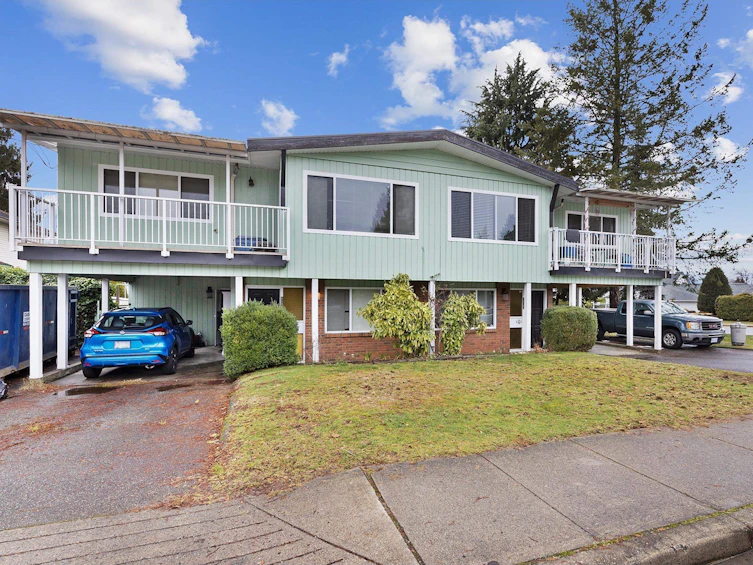 11789 Harris Road, Pitt Meadows, BC, V3Y 1Y7