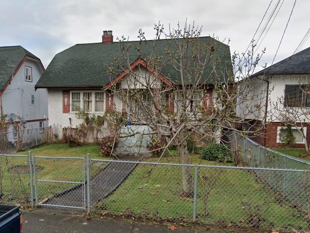 2635 West 8th Avenue, Vancouver, BC, V6K 2B5
