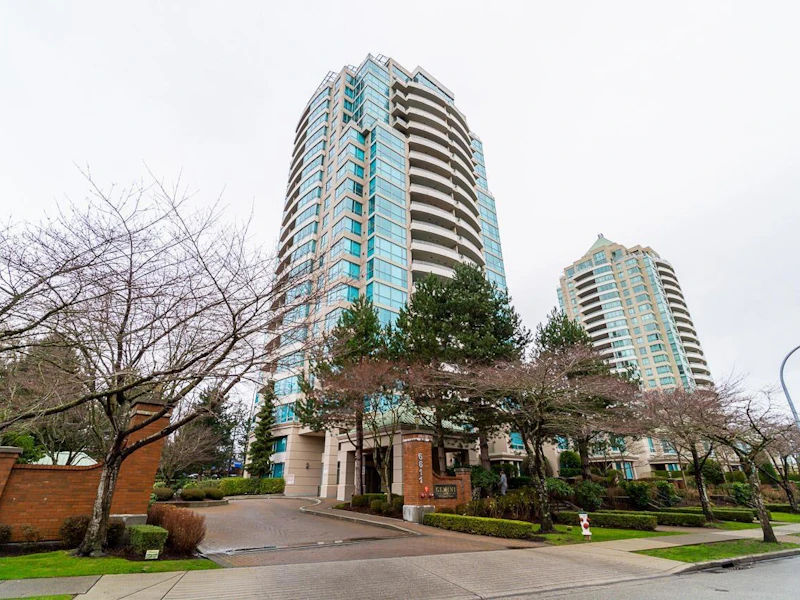 607 - 6611 Southoaks Crescent, Burnaby BC V5E 4L5