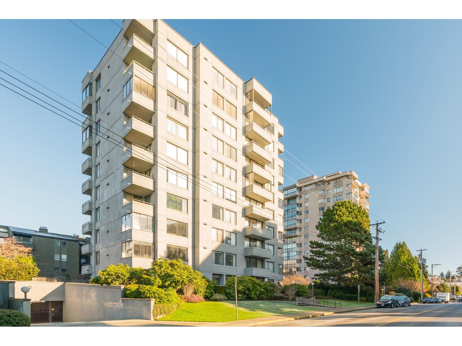 202-1341 Clyde Avenue, West Vancouver, BC, V7T 1E8