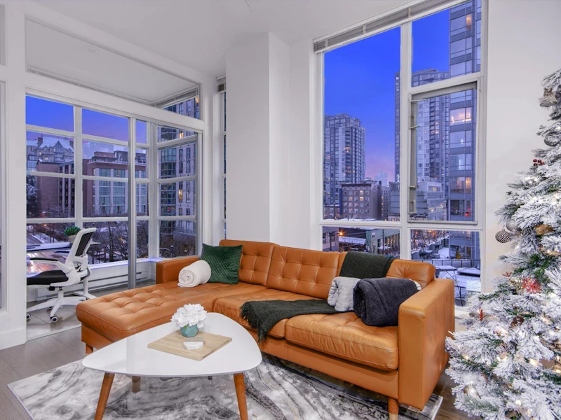 505 - 1205 Howe Street, Vancouver BC V6Z 0B2