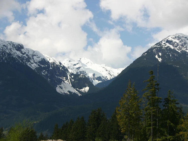 205-37762 Third Avenue, Squamish, BC, V8B 0C0