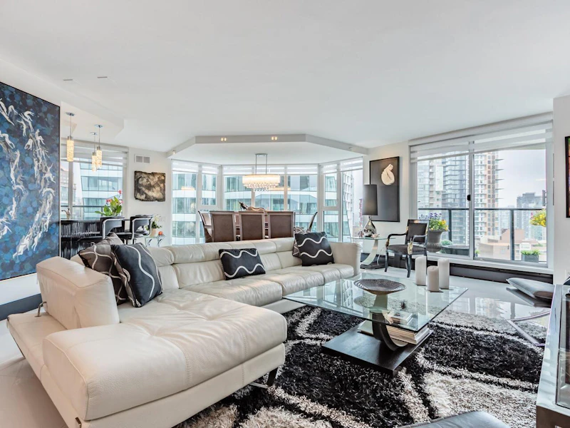 1505 - 1010 Burnaby Street, Vancouver BC V6E 4L8