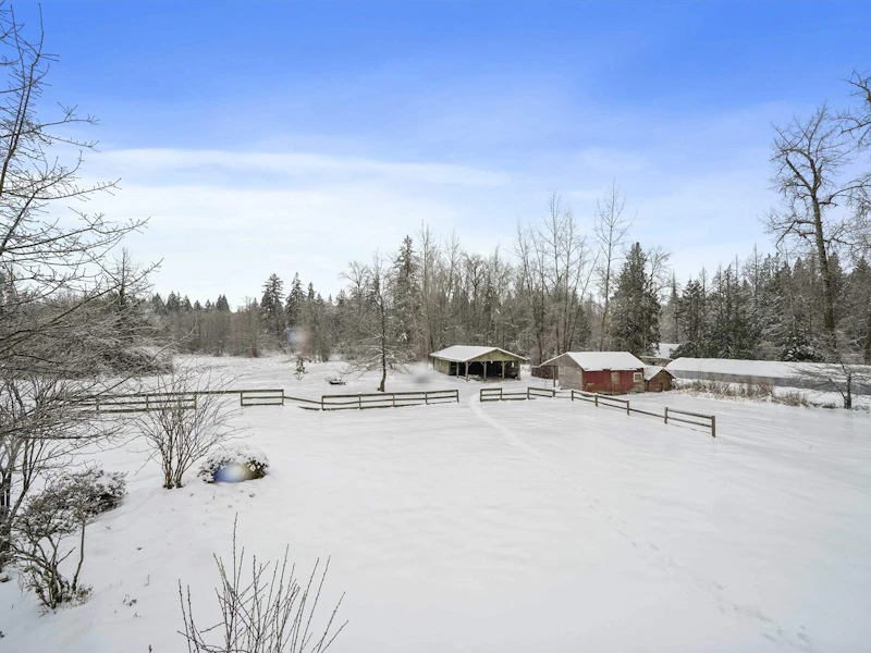 25012 100th Avenue, Maple Ridge BC V2W 1S3