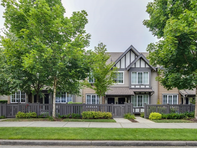 2 - 8533 Cumberland Place, Burnaby BC V3N 5C1