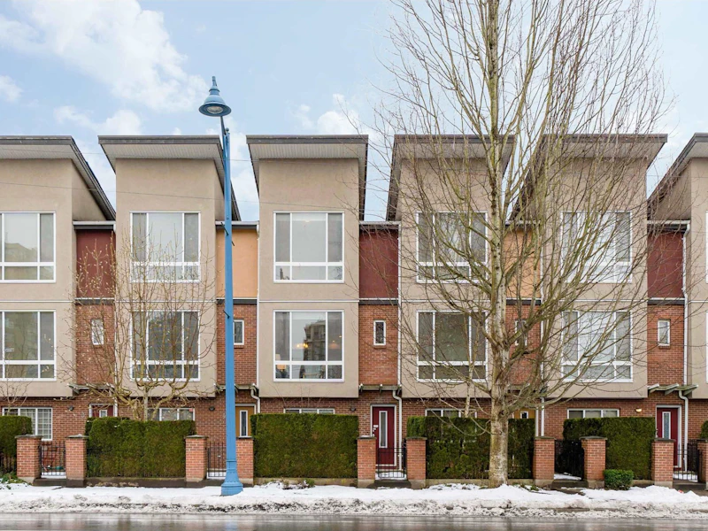 5 - 8088 Spires Gate, Richmond BC V6Y 4J6