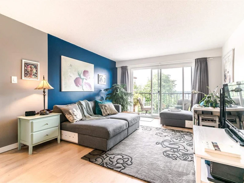 210 - 5450 Empire Drive, Burnaby BC V5B 1N4