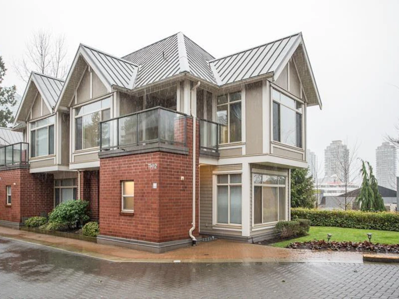 12 - 4132 Halifax Street, Burnaby BC V5C 6V1