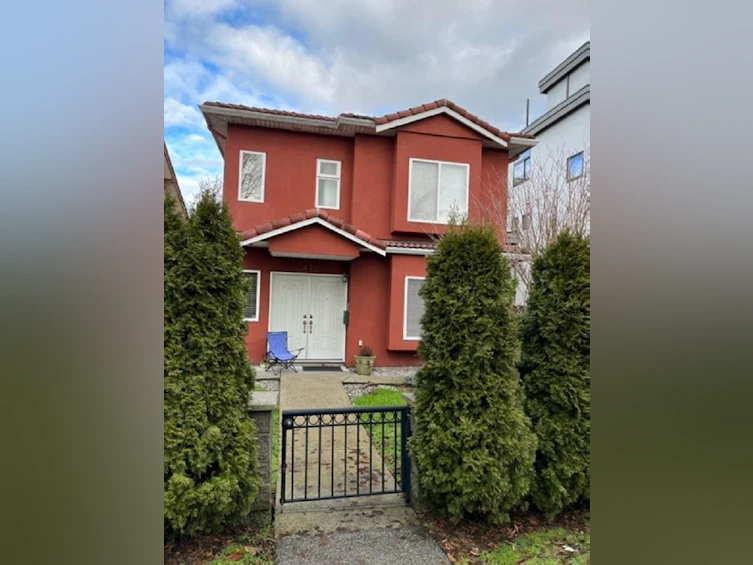 475 East 16th Avenue, Vancouver, BC, V5T 2T8