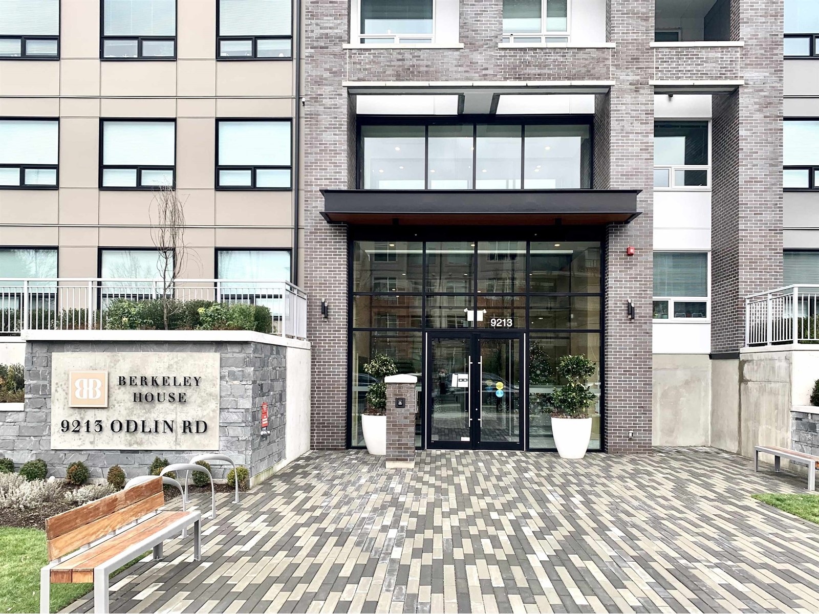 217-9213 Odlin Road, Richmond, BC, V6X 0V5
