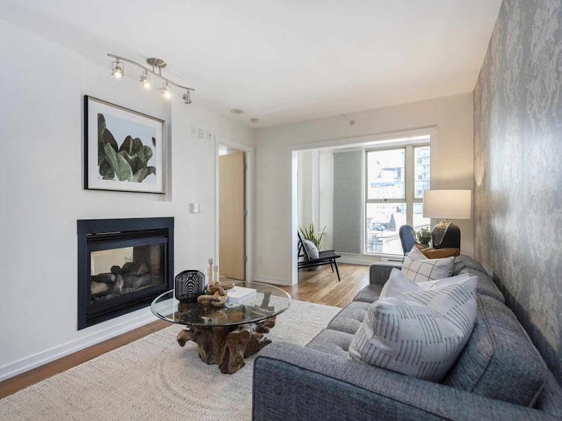 1104 - 969 Richards Street, Vancouver BC V6B 1A8