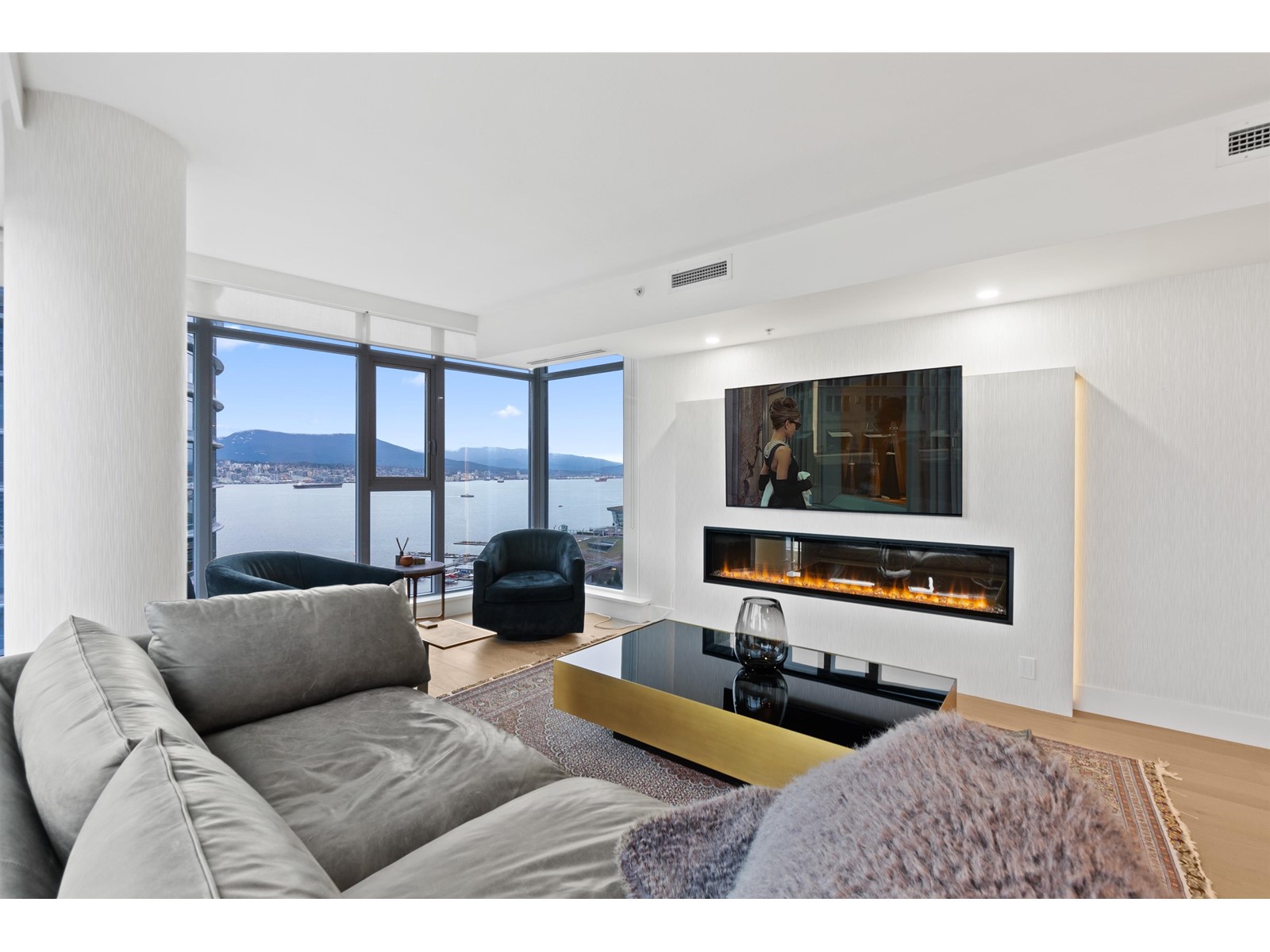 2002-1205 West Hastings Street, Vancouver, BC, V6E 4T7