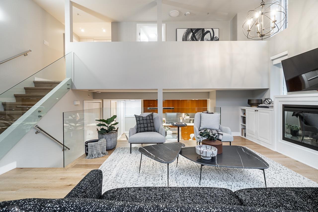 428 Helmcken Street, Vancouver, BC, V6B 0B1