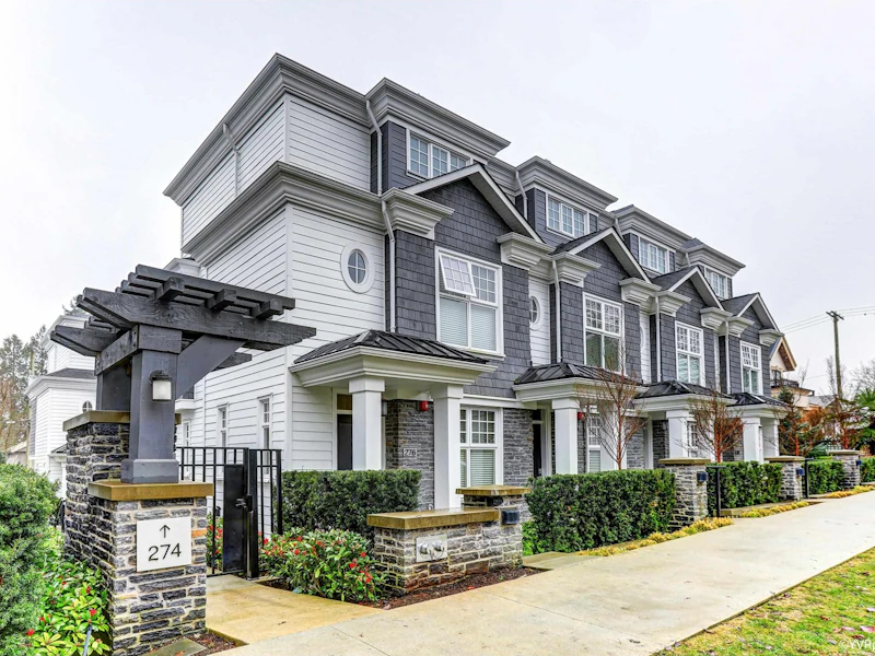 4 - 274 W 62nd Avenue, Vancouver BC