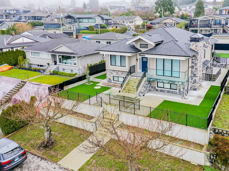 7022 Sierra Drive, Burnaby, BC, V5A 1A5