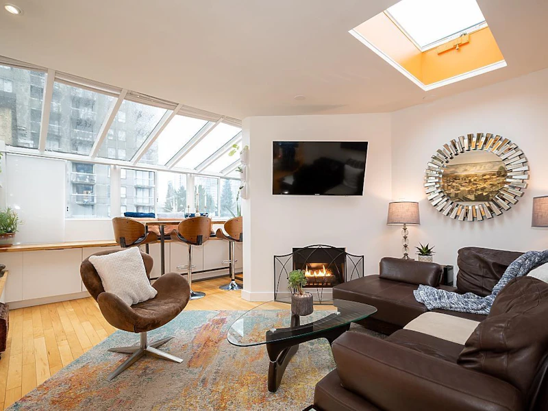 404 - 1631 Comox Street, Vancouver BC V6G 1P4