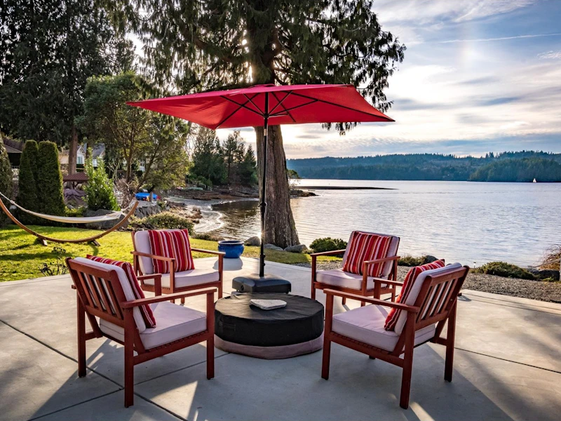 6373 Marmot Road, Sechelt BC