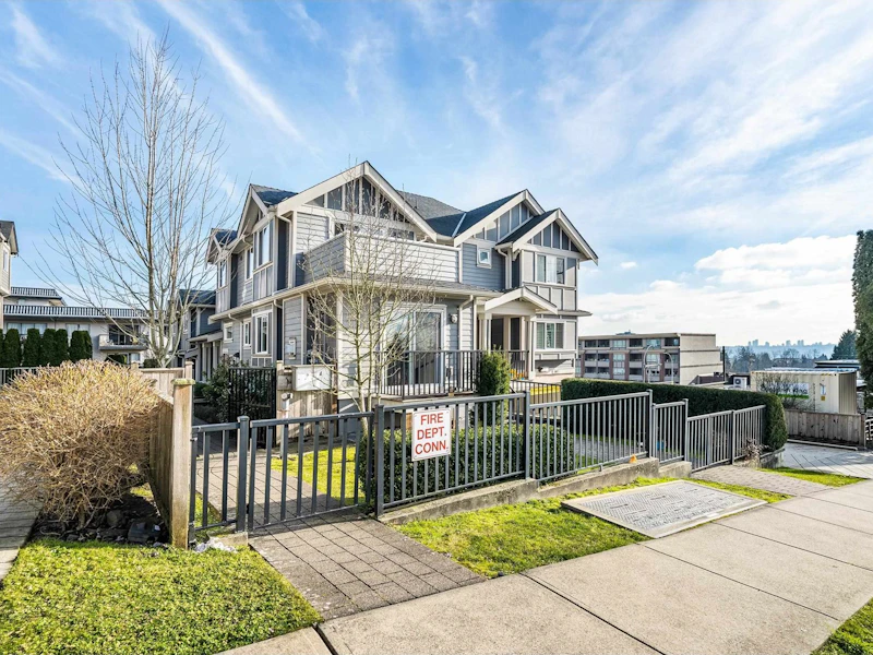 5 - 388 Ellesmere Avenue, Burnaby BC V5B 3S5