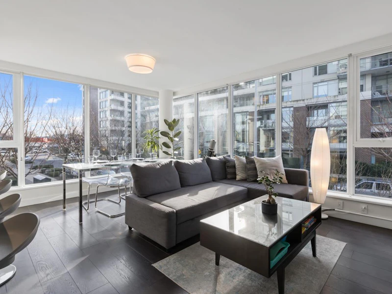 203 - 1618 Quebec Street, Vancouver BC V6A 0C5