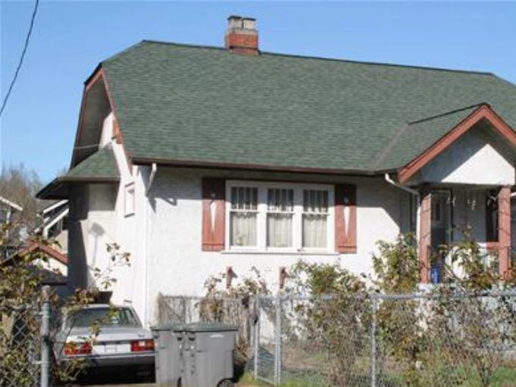 2635 West 8th Avenue, Vancouver, BC, V6K 2B5