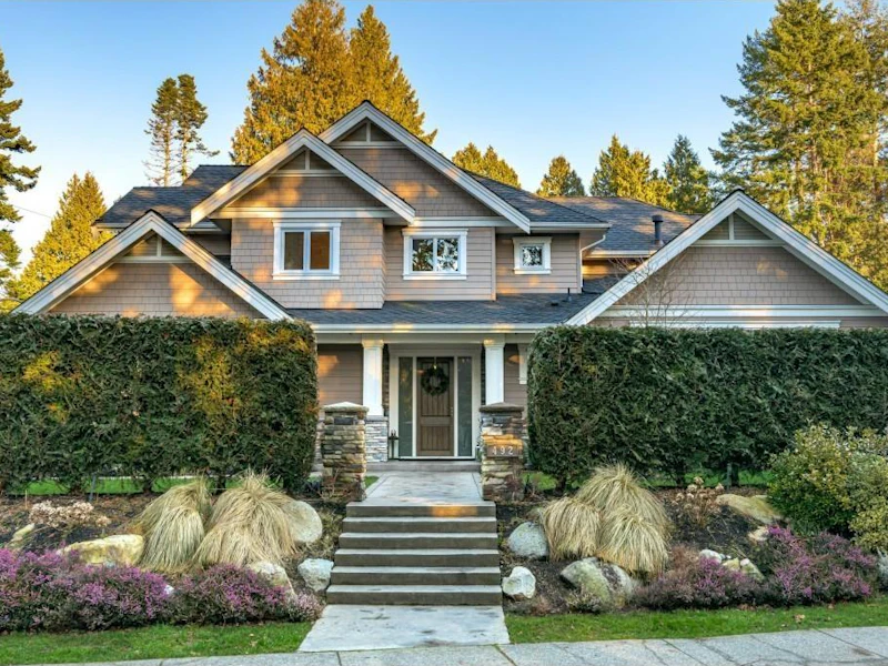 492 English Bluff Road, Delta BC V4M 2N2