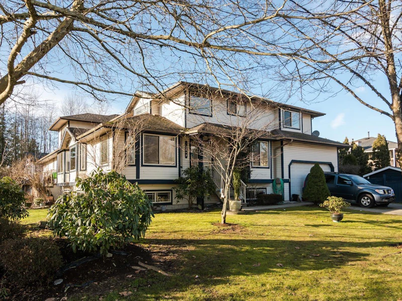 11903 239th Street, Maple Ridge BC V4R 2E6