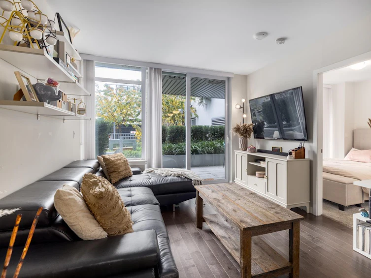 102-1708 Ontario Street, Vancouver, BC, V5T 0J9