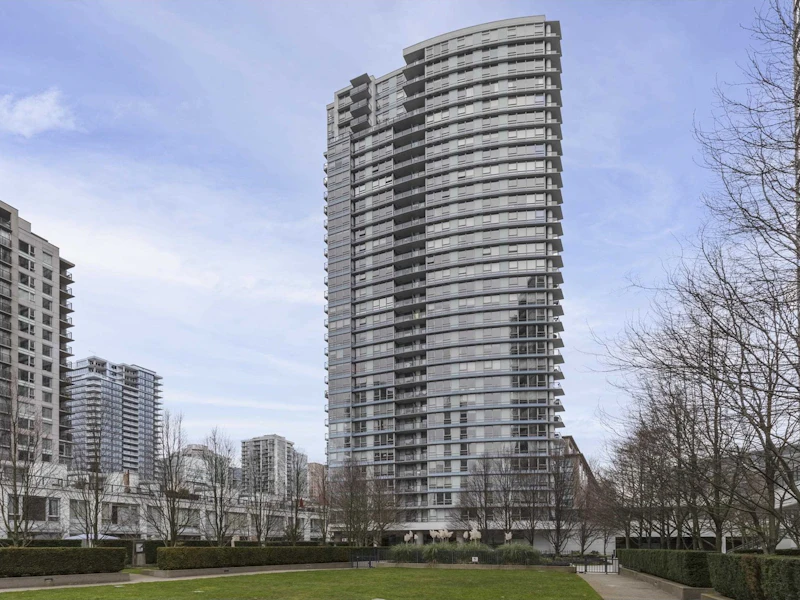 709 - 928 Beatty Street, Vancouver BC V6Z 3G6