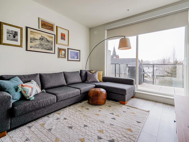 301 - 3420 St. Catherines Street, Vancouver BC