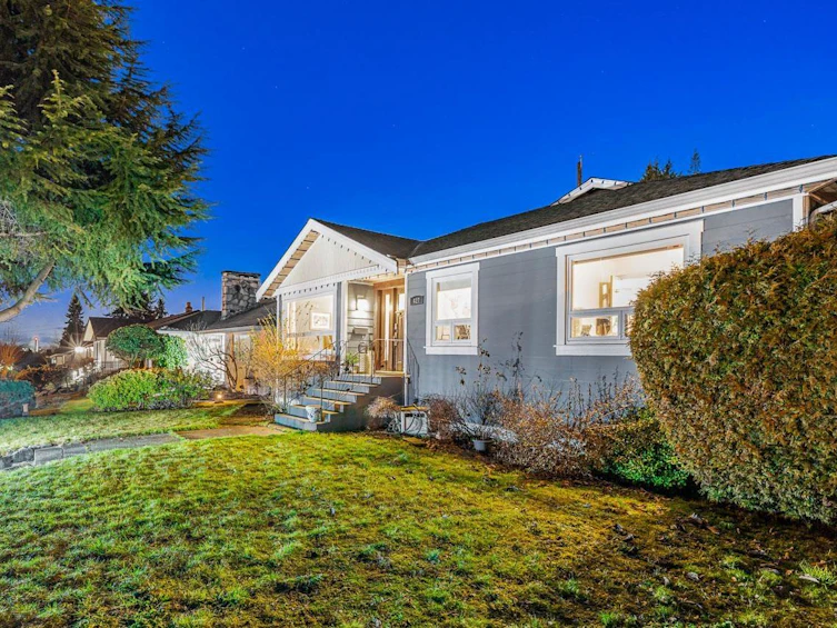 427 Buchanan Avenue, New Westminster, BC, V3L 3Z6