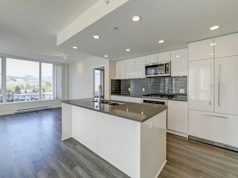 905 - 3100 Windsor Gate, Coquitlam BC