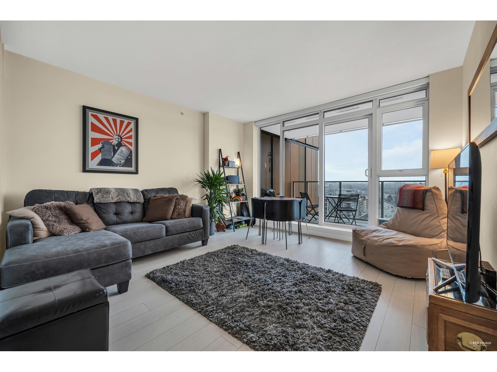 1906-285 East 10th Avenue, Vancouver, BC, V5T 0H6