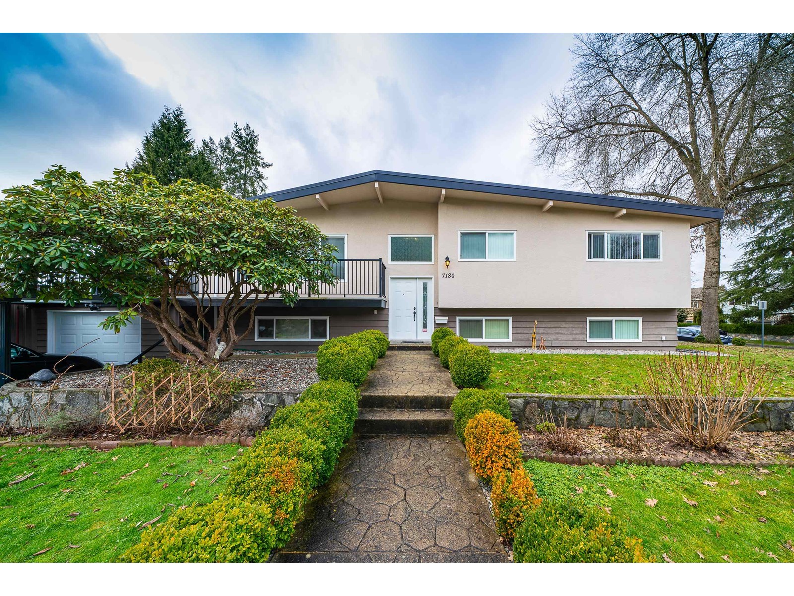 7180 Maureen Crescent, Burnaby, BC, V5A 1H4
