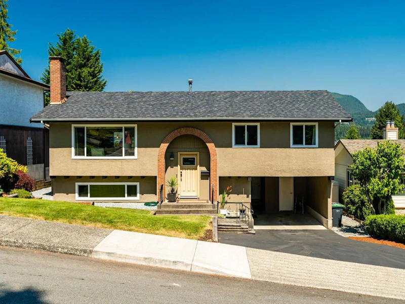 3207 Capstan Crescent, Coquitlam BC V3C 4H3