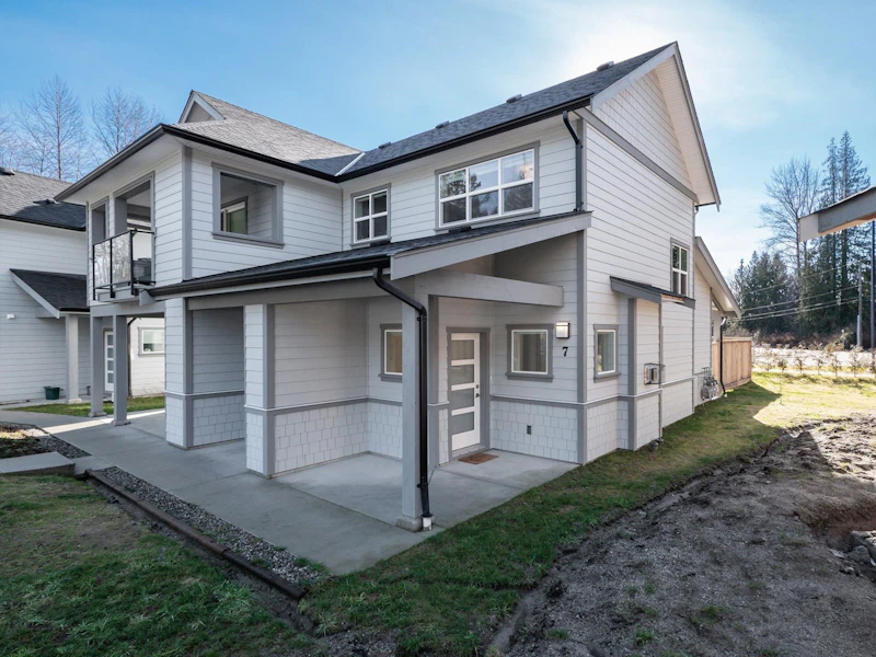 7 - 950 Woodsworth Road, Gibsons BC