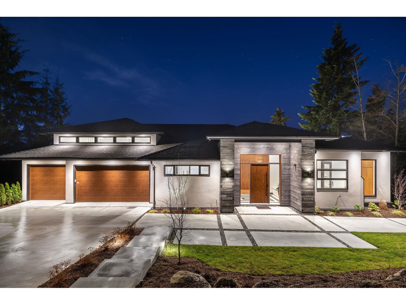 209 Kinsey Drive, Port Moody, BC, V3H 0G7